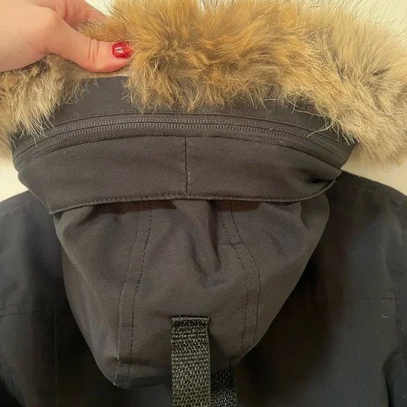Canada Goose Jacket - Picture 6 of 12
